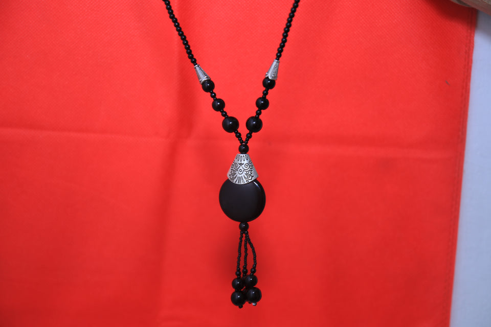Black Aqeeq Neckless Hand made Neckless Good Quailty